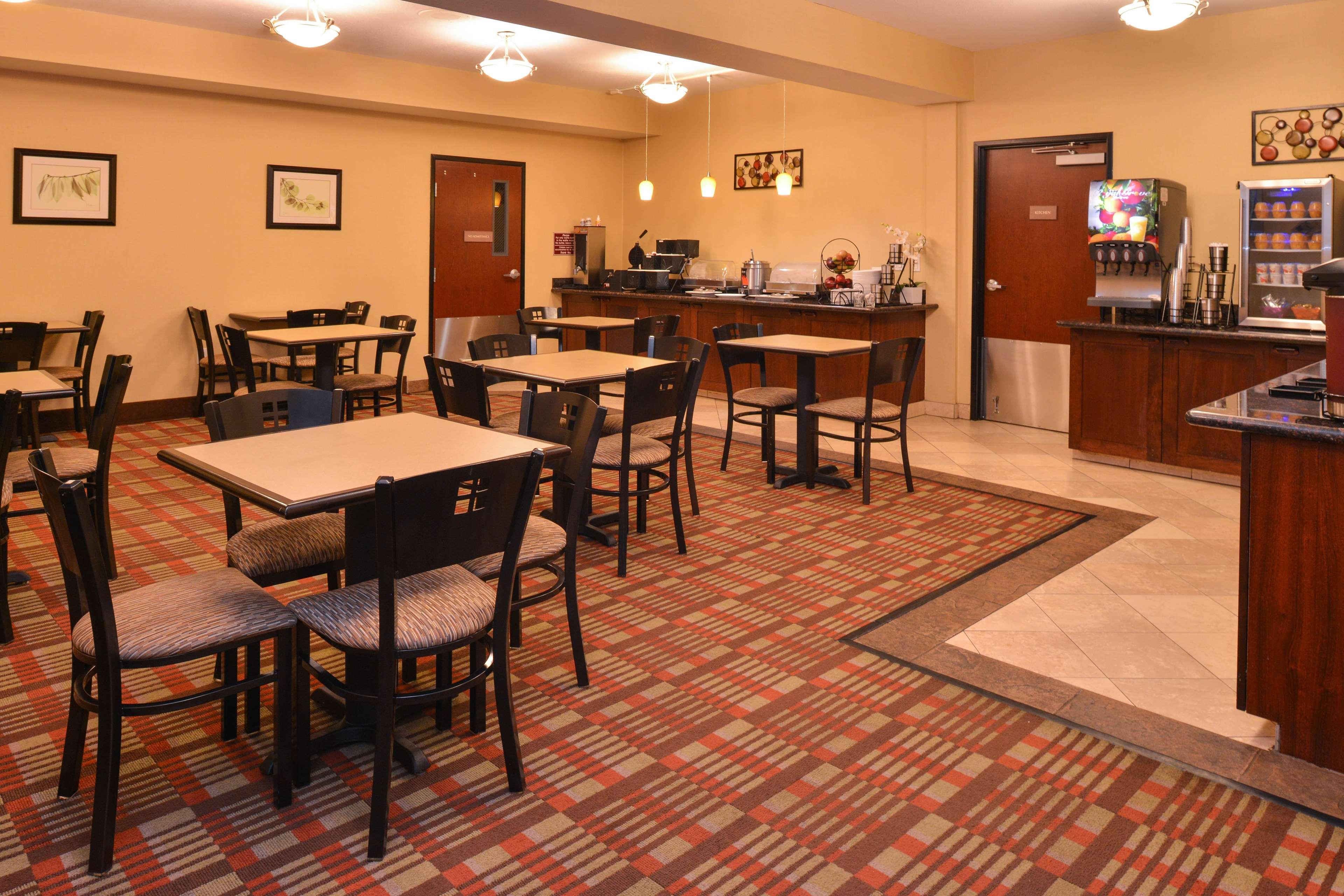 Best Western Wilsonville Inn&Suites Extérieur photo