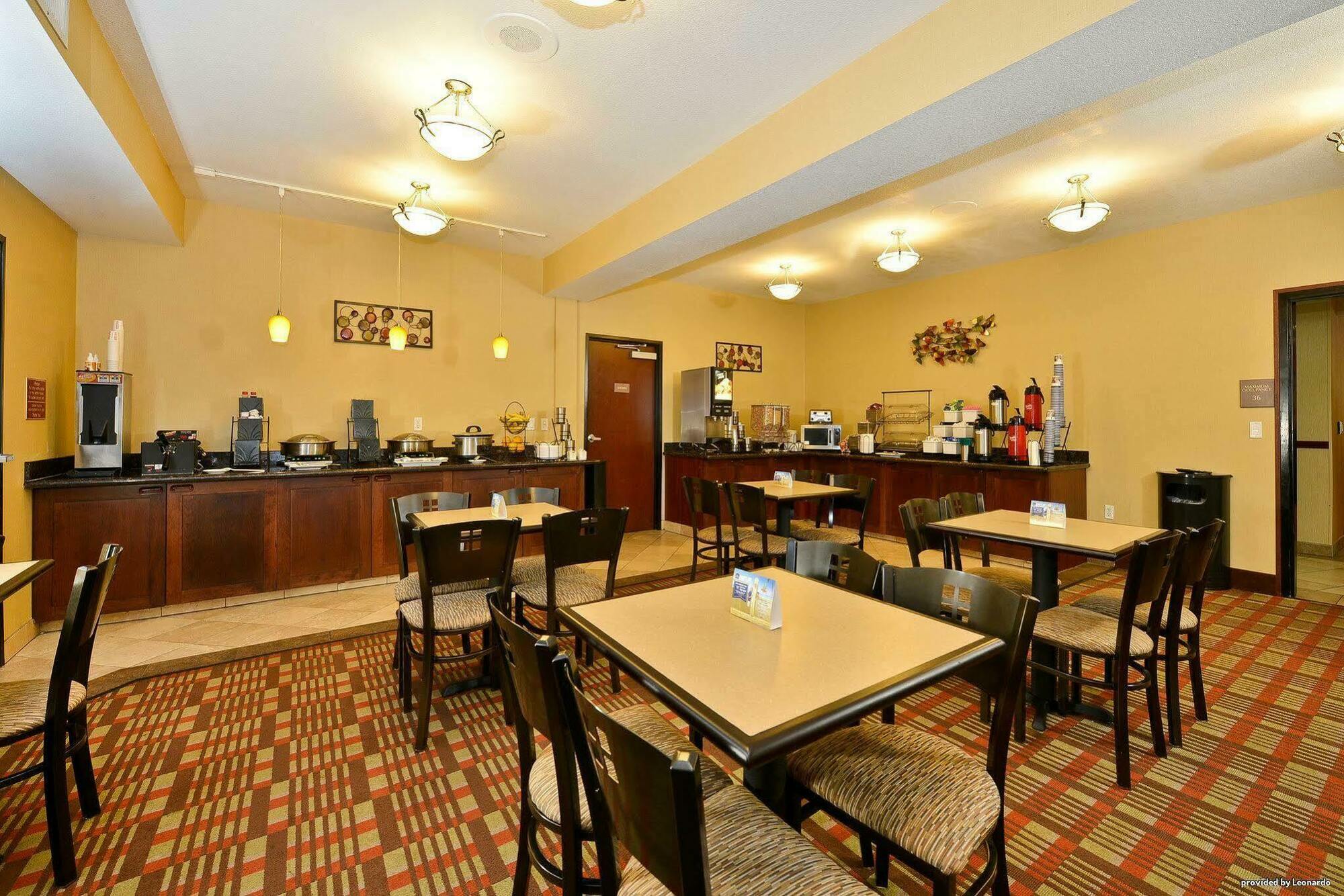 Best Western Wilsonville Inn&Suites Extérieur photo